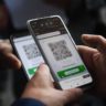 Минздрав планирует сопровождать информацию обо всех прививках QR-кодом