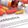 Как помочь антибиотикам бороться с «супербактериями»?