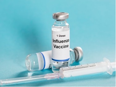 Каким будет грипп в этом году, какую вакцину выбрать, и что делать кроме прививки
