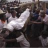 Власти Мадагаскара запретили танцы с покойниками