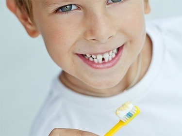 Антисептик из вашей зубной пасты мешает работать антибиотикам