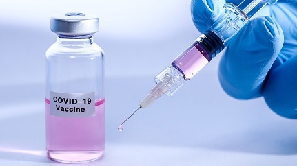 Первых нет и отстающих: кто выиграет гонку за вакциной от COVID-19?