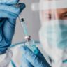 В России объявили о завершении второй фазы испытаний вакцины «Спутник Лайт»