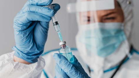 В России объявили о завершении второй фазы испытаний вакцины «Спутник Лайт»